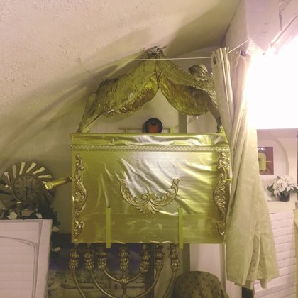 שחזור ארון הברית והכרובים באתנחתא ברובע